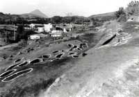 成川遺跡の土坑墓群