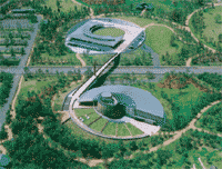 縄文の森展示館と埋蔵文化財センター